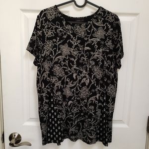 J Jill Wearever Black Beige Floral Soft Rayon Short Sleeve Blouse